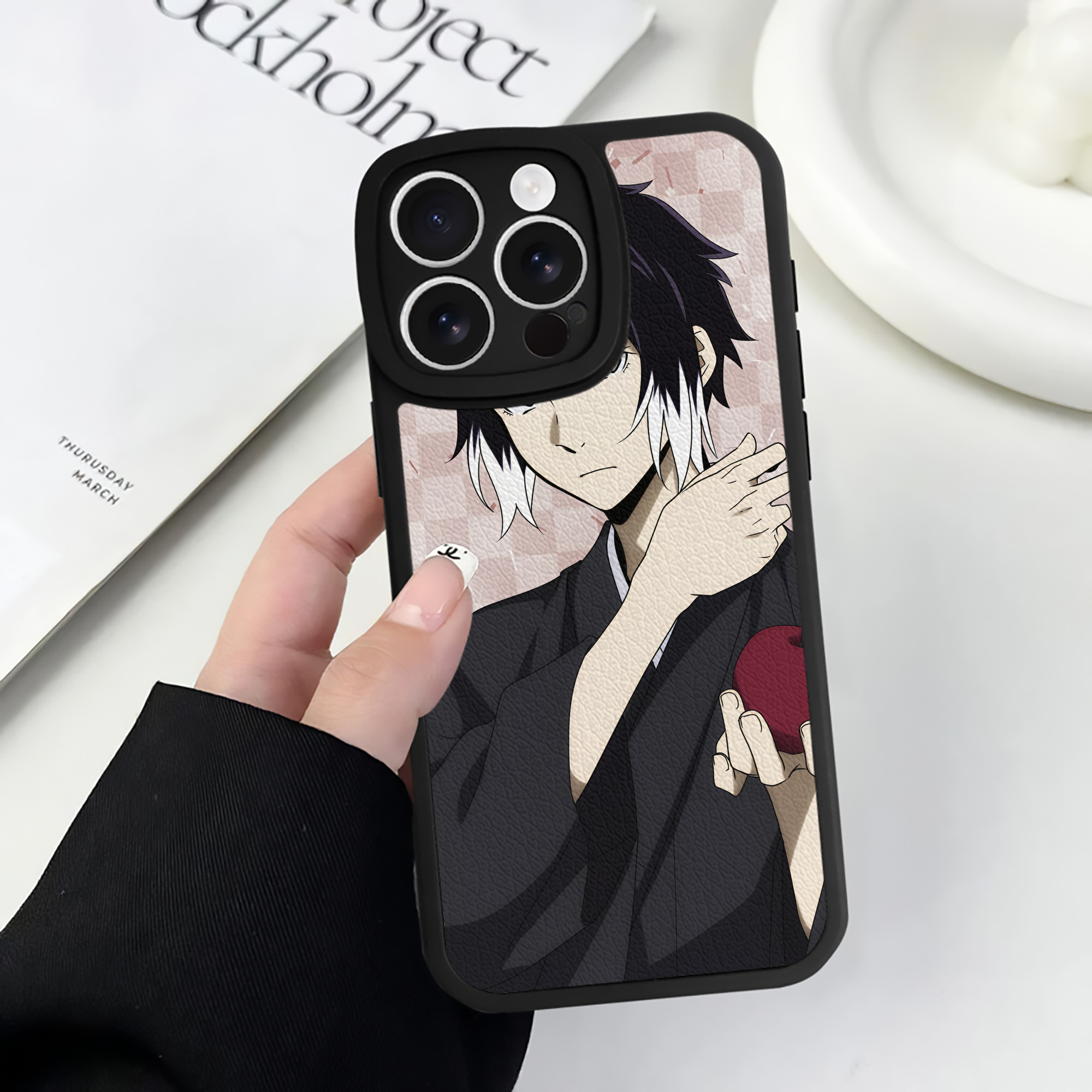 （画像用） 文豪ストレイドッグス Bungo Stray Dogs 【iPhone 16シリーズ対応】シリコンスマホケース（レザー調） 材質：シリコン